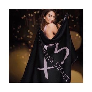 Victoria’s Secret Heart Blanket